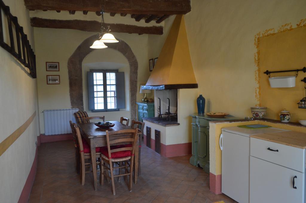Agriturismo Scorgiano Bagian luar foto